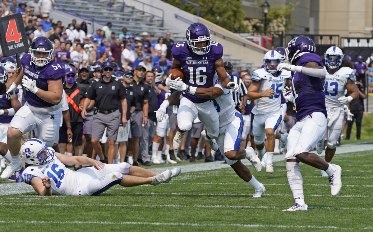 After a strong career at Northwestern, Brandon Joseph should be a standout at Notre Dame in 2022.  